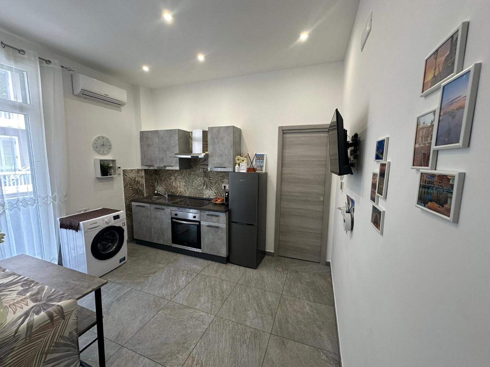 D&A Appartament Bari Bagian luar foto